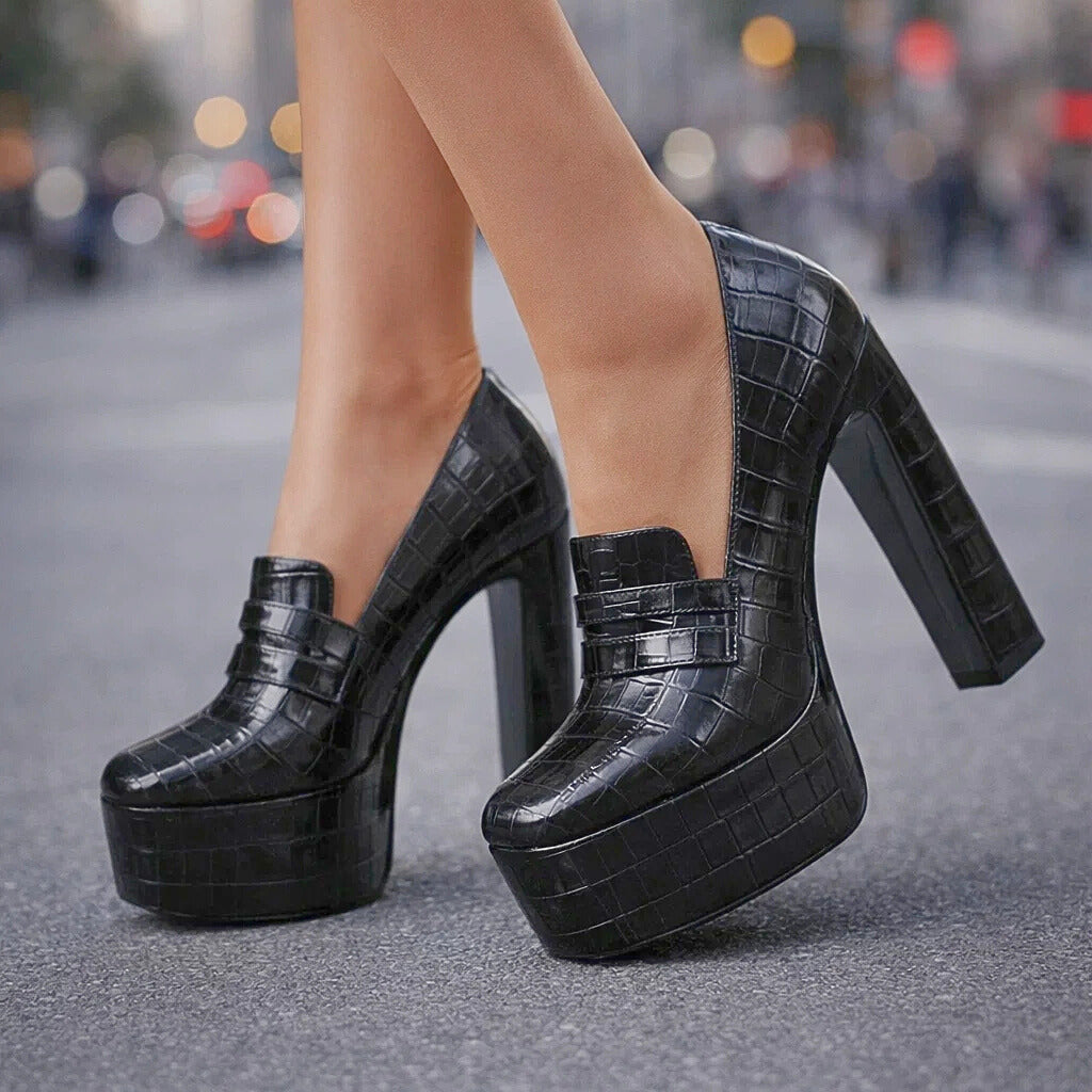 VERA CLASSIC PLATFORM SHOES