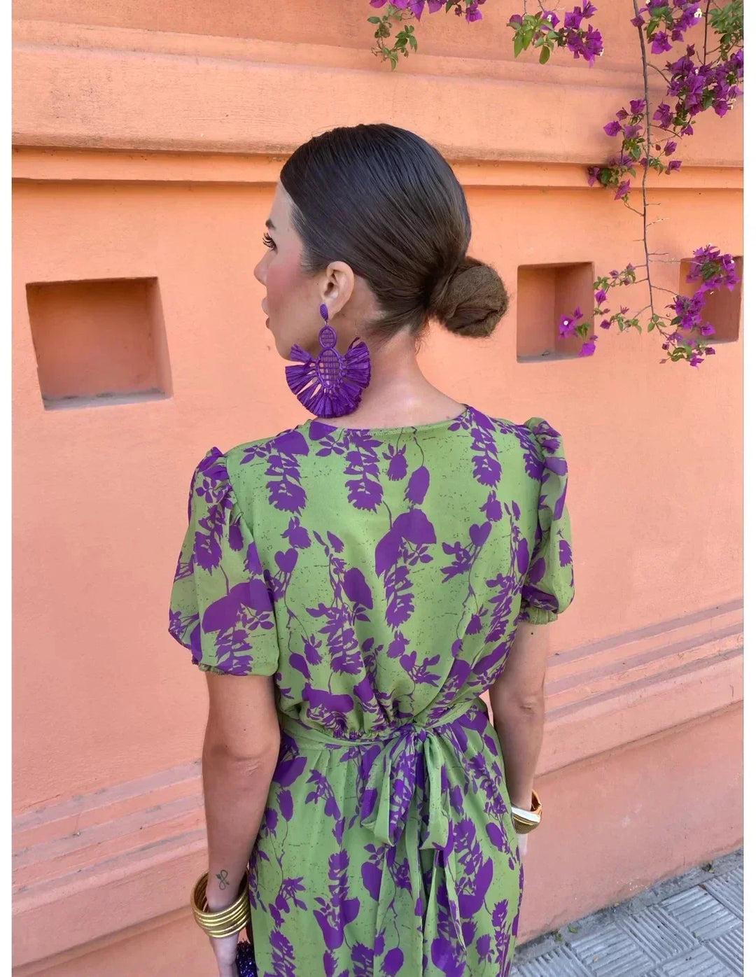 Lucinda - Bohemian V-Neck Floral Pleated Dress