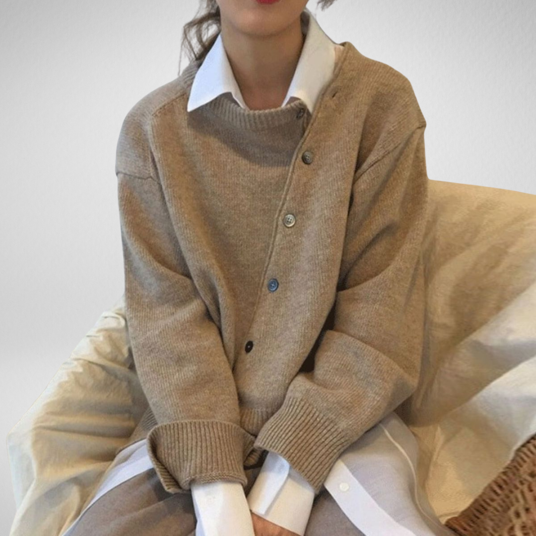 Regina - Stylish and Comfortable Sweater